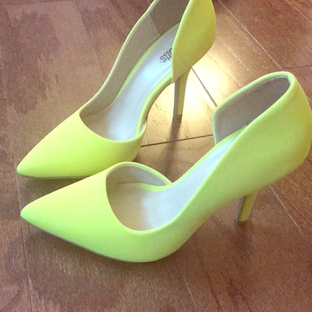 Highlighter Heels